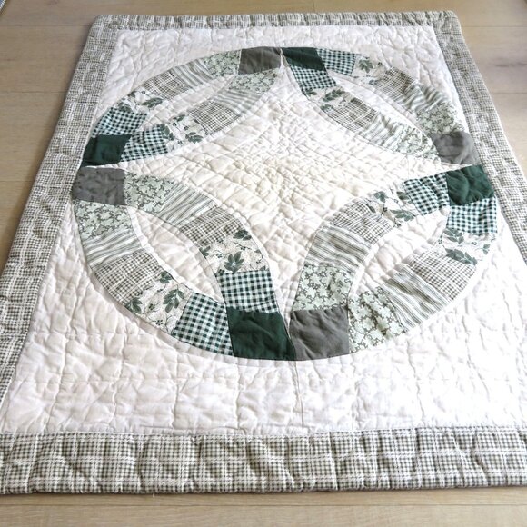 Hand Quilted Patchwork Pillow Sham Green White Wedding Ring Design Cotton Fabric - Picture 9 of 10